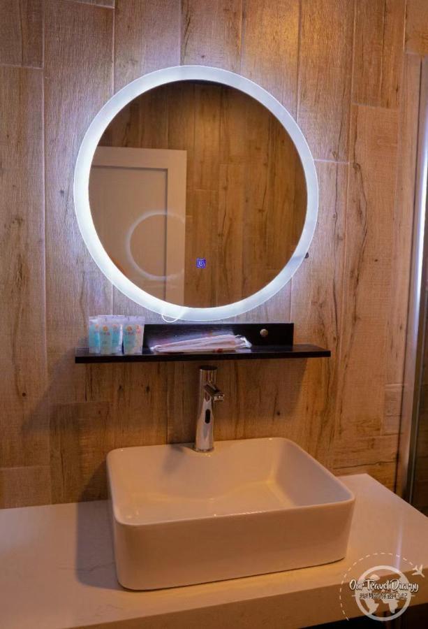 Mangrove Floating Chalet Kukup Ngoại thất bức ảnh